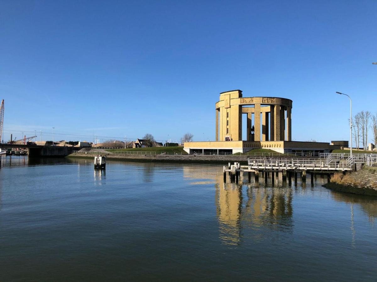 Even Naar Zee Nieuwpoort Appartement Waterkant Exteriör bild